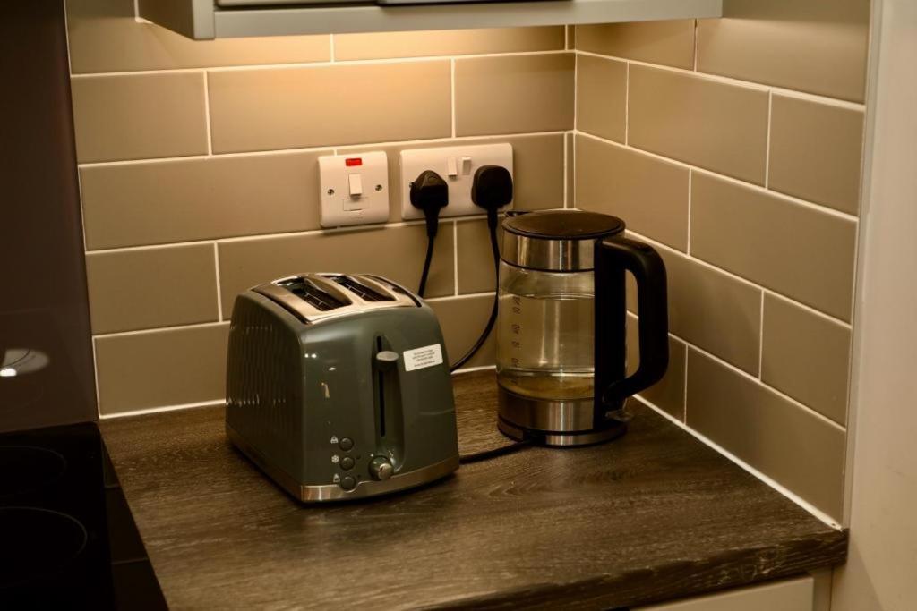 Aqua Dreams - Serviced Luxury Modern Belfast City Centre 2 Bed Apartment Екстериор снимка